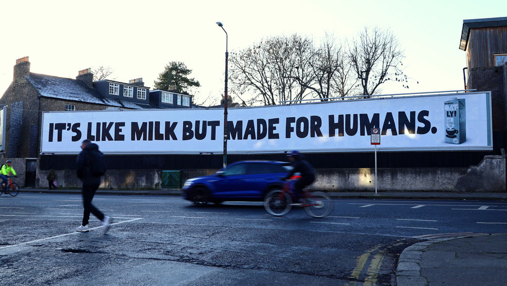 202302-OATLY-MILK-its-like-milk-but-made-for-humans-240-Ranelagh-1-1A